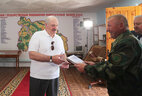 Аляксандр Лукашэнка ў час наведвання Палескага дзяржаўнага радыяцыйна-экалагічнага запаведніка