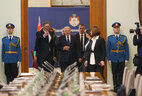 Президент Беларуси Александр Лукашенко и Президент Сербии Александр Вучич перед переговорами в расширенном составе
