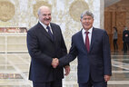 Аляксандр Лукашэнка і Прэзідэнт Кыргызстана Алмазбек Атамбаеў