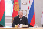 Александр Лукашенко во время открытия заседания Совета глав государств СНГ в Минске