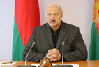 Александр Лукашенко во время совещания о перспективах развития малых населенных пунктов Оршанского и Шкловского районов