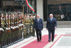 Церемония официальной встречи Президента Молдовы Николая Тимофти во Дворце Независимости