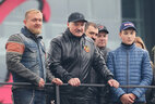 Аляксандр Лукашэнка на міжнародным байкерскім фестывалі