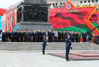 Во время церемонии на площади Победы