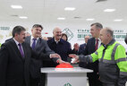 Александр Лукашенко осуществил символический пуск оборудования линии по производству сульфатной беленой целлюлозы на Светлогорском ЦКК