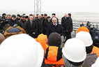 Аляксандр Лукашэнка ў час цырымоніі адкрыцця руху на МКАД-2