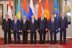 Участники встречи глав государств - членов ОДКБ