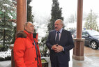 Президенты Беларуси и России Александр Лукашенко и Владимир Путин в сочинской Красной Поляне