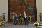 Официальные переговоры Президента Беларуси Александра Лукашенко и Президента Египта Абдель Фаттаха аль-Сиси в узком составе