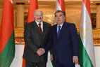 Президент Беларуси Александр Лукашенко, находящийся с рабочим визитом в Душанбе, встретился с Президентом Таджикистана Эмомали Рахмоном