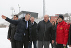 Александр Лукашенко во время посещения Республиканского центра олимпийской подготовки по зимним видам спорта "Раубичи"