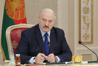 Аляксандр Лукашэнка ў час сустрэчы з прадстаўнікамі ўкраінскіх СМІ