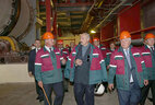 Александр Лукашенко во время посещения завода по производству комплексных NPK-удобрений ОАО "Беларуськалий"