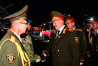 Aleksandr Lukashenko with the participants of the parade