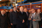 Aleksandr Lukashenko during a visit to Neman Glassworks