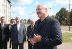 Александр Лукашенко во время встречи с жителями Малориты