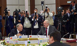 Президент Беларуси Александр Лукашенко и Президент Казахстана Нурсултан Назарбаев во время заседания Совета глав государств СНГ в узком составе