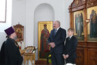 Александр Лукашенко во время посещения храма Рождества Пресвятой Богородицы в Орше