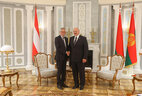 Президент Беларуси Александр Лукашенко и Федеральный Президент Австрии Александр Ван дер Беллен