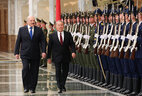 Церемония официальной встречи Президента Казахстана Нурсултана Назарбаева во Дворце Независимости