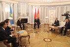 Переговоры в узком составе с Президентом Казахстана Нурсултаном Назарбаевым