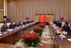 Во время встречи с Председателем КНР Си Цзиньпином