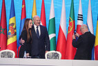 Аляксандр Лукашэнка з удзельнікамі канферэнцыі