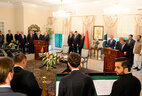 Встреча Президента Беларуси Александра Лукашенко и Премьер-министра Пакистана Наваза Шарифа с представителями средств массовой информации