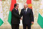 Президент Беларуси Александр Лукашенко и Президент Таджикистана Эмомали Рахмон