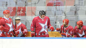 Александр Лукашенко во время хоккейного матча
