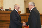 Medal for Excellent Labor is conferred on Chairman of the Permanent Commission for Agrarian Policy Viktor Shchetko