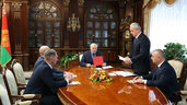 Александр Лукашенко, кадровые вопросы, назначение министров ЖКХ и Минтранса 