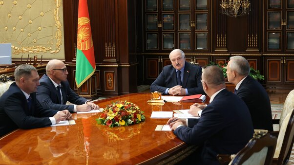 Александр Лукашенко, кадровые вопросы, назначение министров ЖКХ и Минтранса Александр Лукашенко, кадровые вопросы, назначение министров ЖКХ и Минтранса