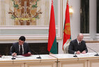After the negotiations representatives of Belarus and Turkmenistan signed 14 documents to expand industrial and humanitarian cooperation. In particular, the two presidents signed a joint statement, an agreement on trade and economic cooperation in the delivery of Belarusian agricultural, automobile, road construction, municipal and passenger equipment