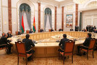 Meeting with the heads of the government delegations of the EEU and CIS member states
