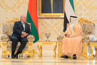 Президент Беларуси Александр Лукашенко и Заместитель Премьер-министра - Министр внутренних дел ОАЭ шейх Сейф бен Заид аль-Нахайян