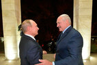 Президент Беларуси Александр Лукашенко и Президент России Владимир Путин после переговоров