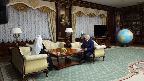 Встреча с Патриархом Московским и всея Руси Кириллом Александр Лукашенко, Патриарх Московский и всея Руси Кирилл, Митрополит Вениамин