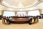 Extended negotiations with Uzbekistan President Shavkat Mirziyoyev