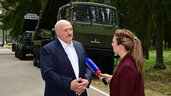 Александр Лукашенко во время интервью телеканалу "Россия 1" 