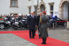 Belarus President Aleksandr Lukashenko and Federal President of Austria Alexander Van der Bellen during the ceremony of official welcome