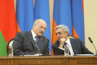 Александр Лукашенко и Серж Саргсян