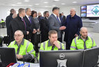 Александр Лукашенко во время посещения Светлогорского целлюлозно-картонного комбината