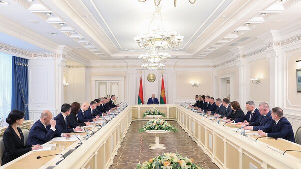 Совещание с руководством Администрации Президента Лукашенко новости сегодня, Лукашенко последние новости, совещание у Лукашенко сегодня
