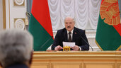 Александр Лукашенко во время встречи с министрами иностранных дел государств - членов ОДКБ 