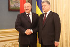 Президент Беларуси Александр Лукашенко и Президент Украины Петр Порошенко