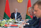 Aleksandr Lukashenko during the meeting to discuss the modernization of Belarusian oil refineries and export of oil products