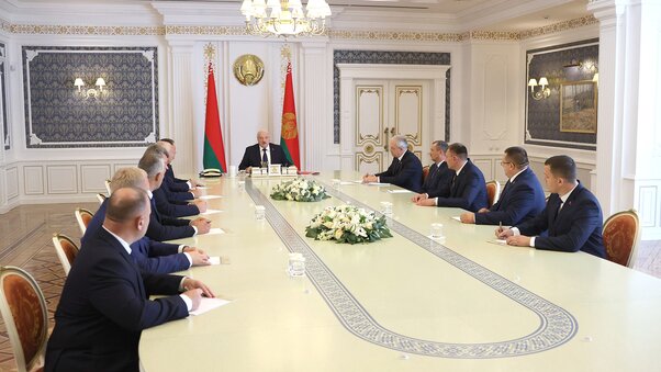 Лукашенко рассмотрел кадровые вопросы Лукашенко рассмотрел кадровые вопросы