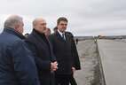 Александр Лукашенко ознакомился с восстановлением аэропорта в Болбасово