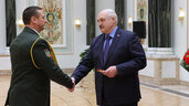 Лукашенко, церемония, генеральские погоны